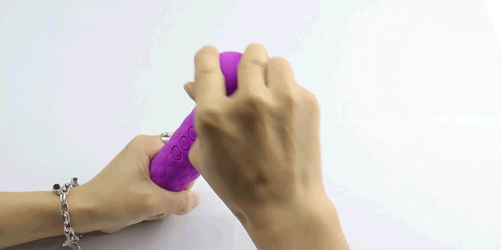 🪄🔥Magic Wand Play Pro – Vibromasseur 20 Modes, 8 Intensités, Tête Flexible, Étanche IPX7